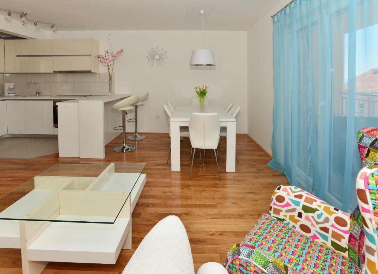 Apartman Dominik Makarska Esterno foto