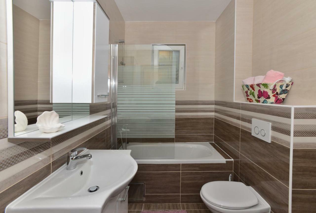 Apartman Dominik Makarska Esterno foto