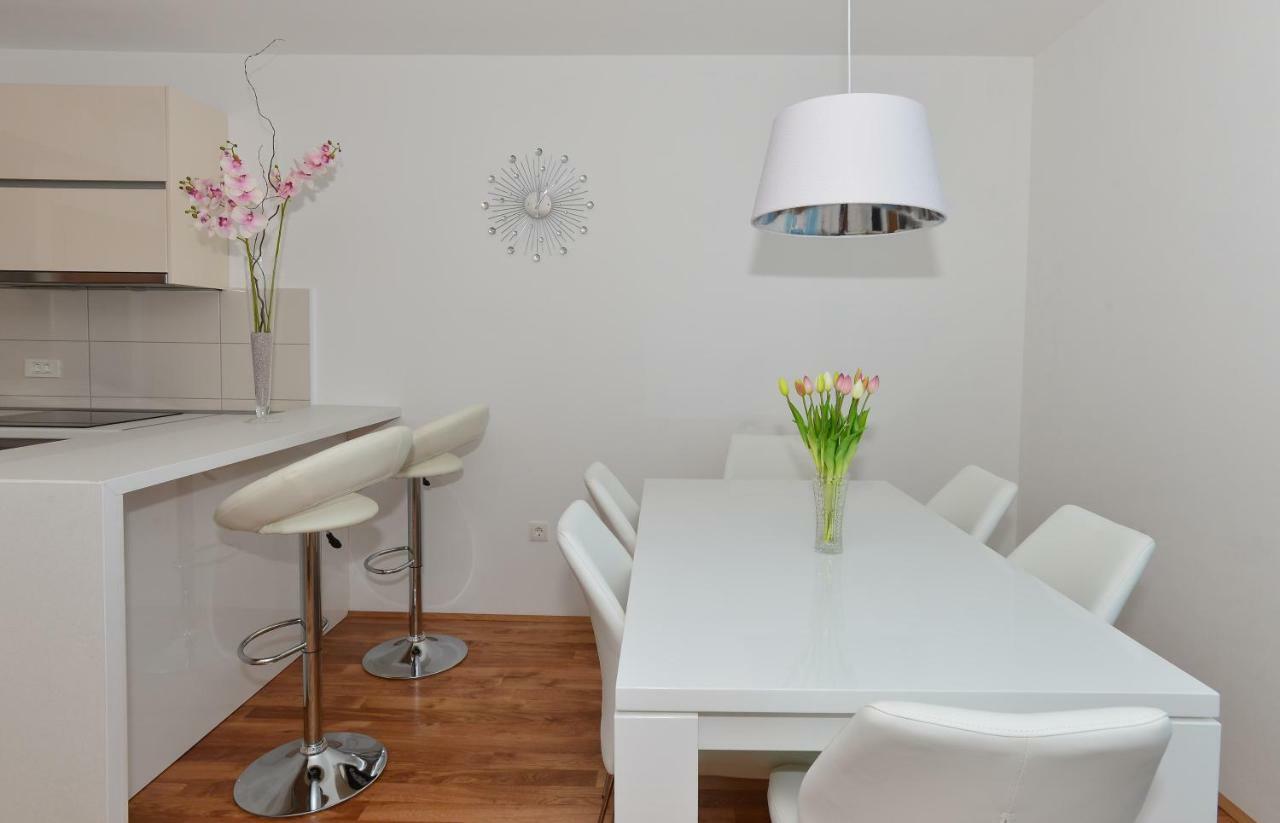 Apartman Dominik Makarska Esterno foto