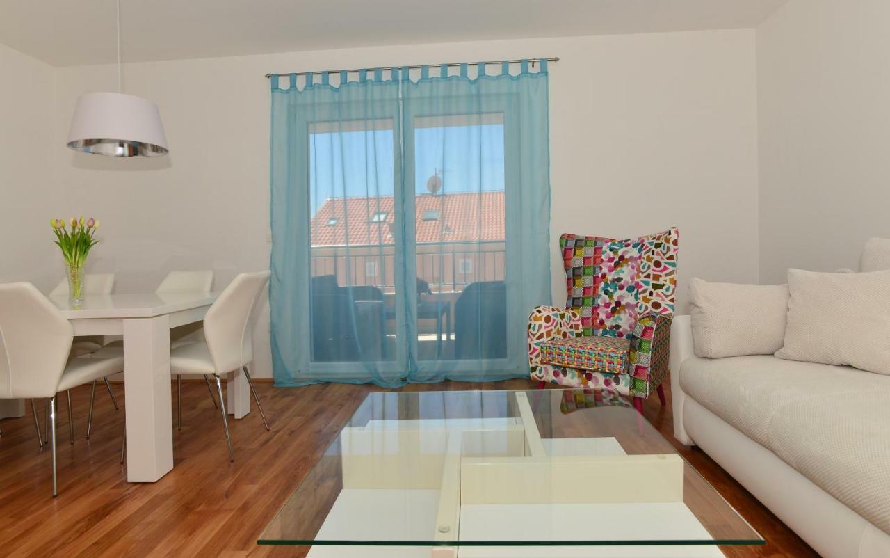 Apartman Dominik Makarska Esterno foto